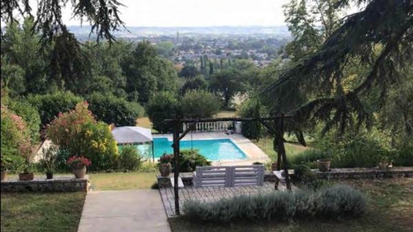Les Deux Cedres Apartment Bergerac Exterior photo
